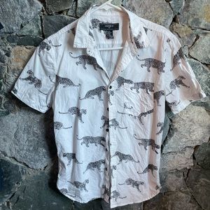 Forever 21 Jaguar printed white button down shirt for men size XS
